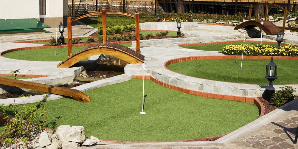By reading the Watersavers Turf blog, you will find backyard games to play on artificial turf.