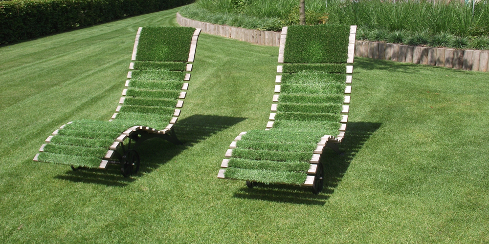 Find unique fake turf ideas when you read the Watersavers Turf blog.