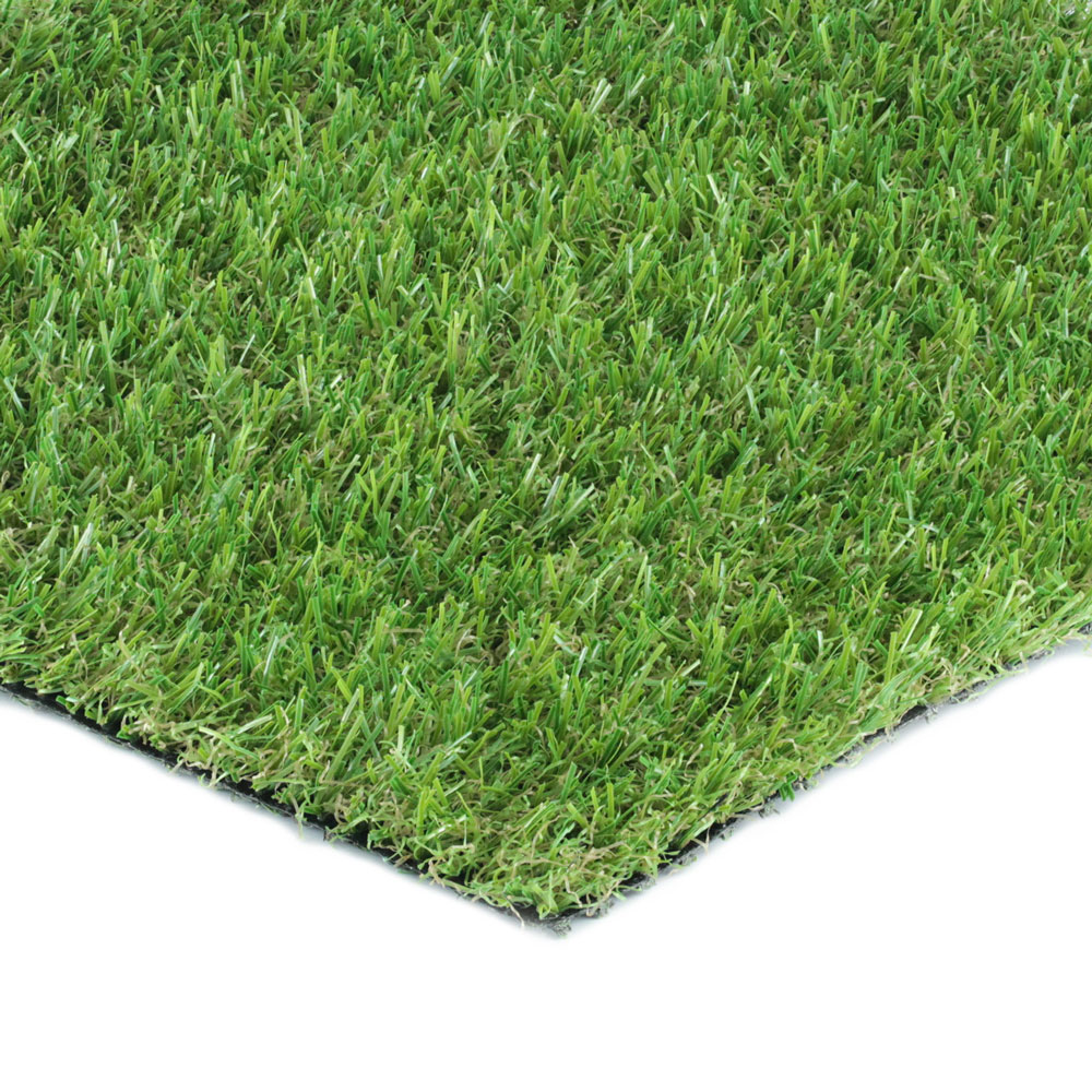 Star Grass-35 is a natural looking artificial grass.