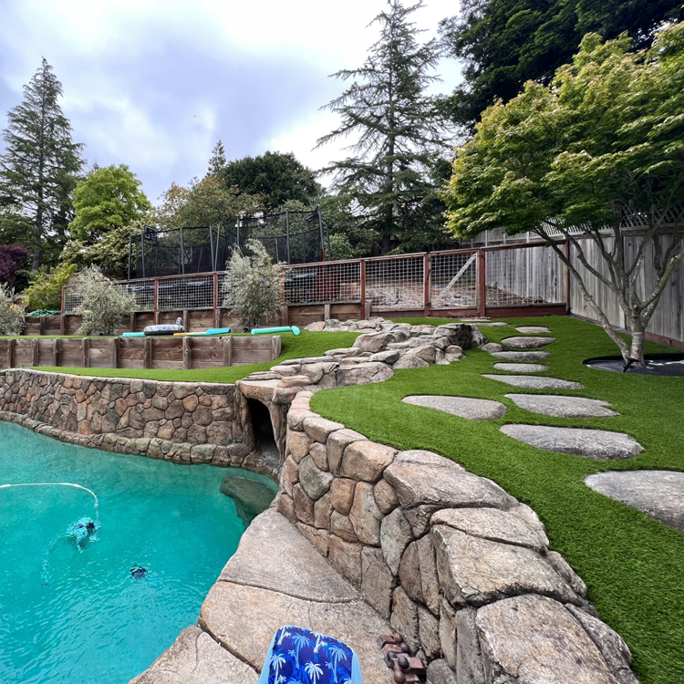 Our artificial turf Evernatural Classic installed around a backyard pool